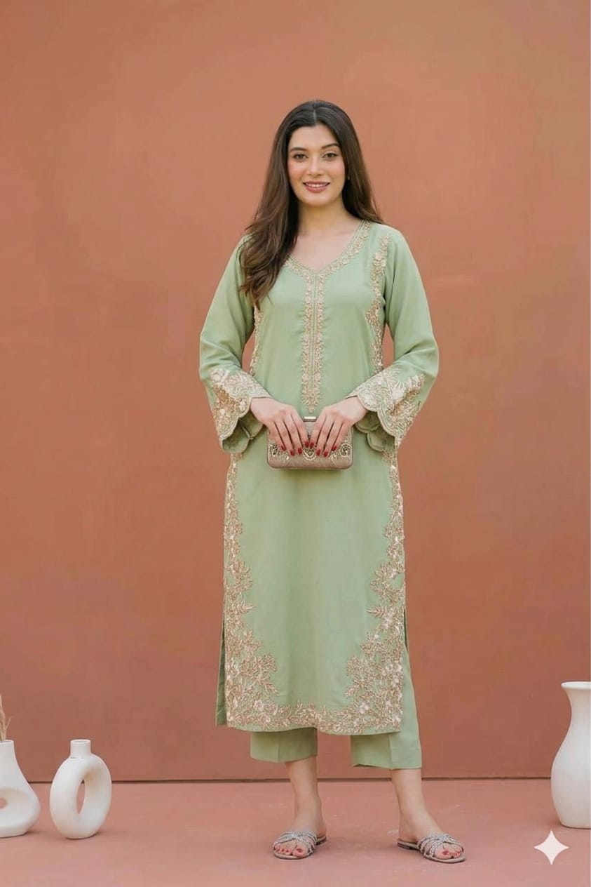 PURE LAWN EMBROIDERED 2PC